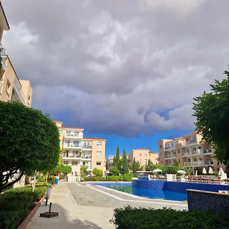 Sunset Vacation At Elysia Park