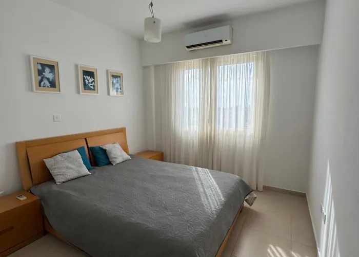 Sunset Vacation At Elysia Park