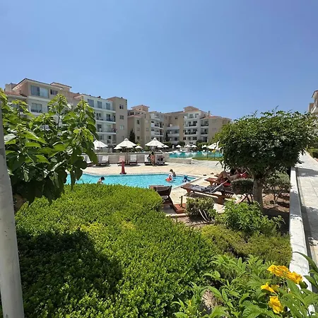 Sunset Vacation At Elysia Park *